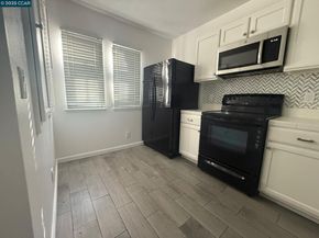 328 N Villa Way, Walnut Creek CA 94595