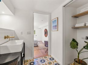 5915 Alhambra Ave, Oakland CA 94611