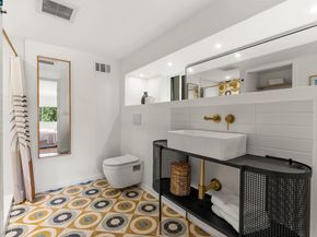 5915 Alhambra Ave, Oakland CA 94611