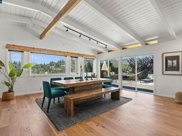 5915 Alhambra Ave, Oakland CA 94611