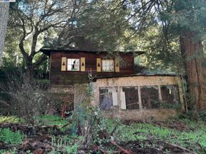 6401 Leona St, Oakland CA 94605