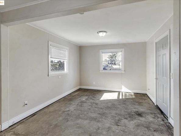 827 chestnut st, Redwood City CA 94063