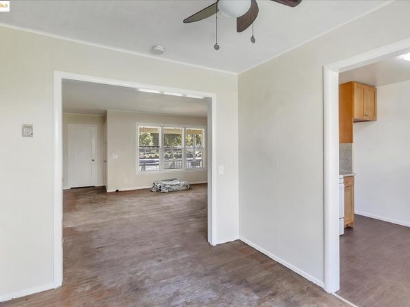 827 chestnut st, Redwood City CA 94063