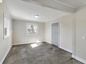 827 chestnut st, Redwood City CA 94063
