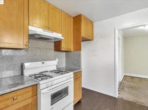 827 chestnut st, Redwood City CA 94063