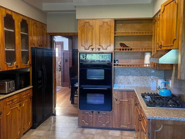 1556 E St, Hayward CA 94541