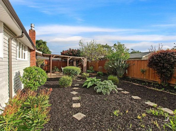 30847 Prestwick Ave, Hayward CA 94544