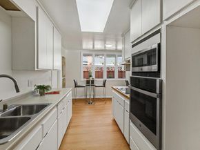 30847 Prestwick Ave, Hayward CA 94544