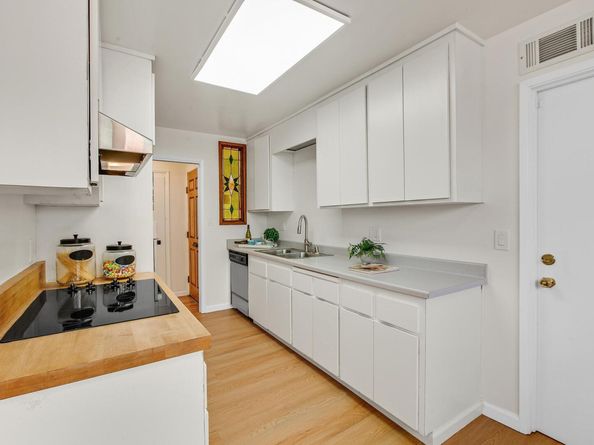 30847 Prestwick Ave, Hayward CA 94544