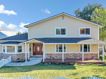 256 Douglas Ln