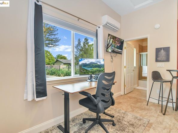 256 Douglas Ln, Pleasant Hill CA 94523