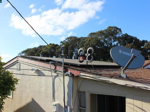 2956 Mckenzie Dr, Richmond CA 94806