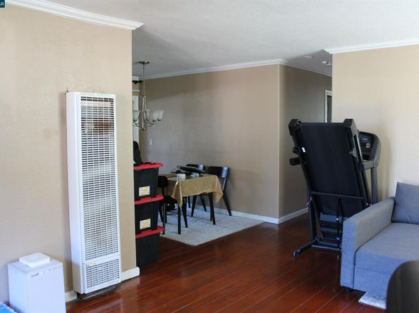 2956 Mckenzie Dr, Richmond CA 94806