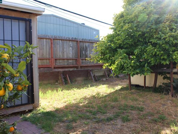 2956 Mckenzie Dr, Richmond CA 94806