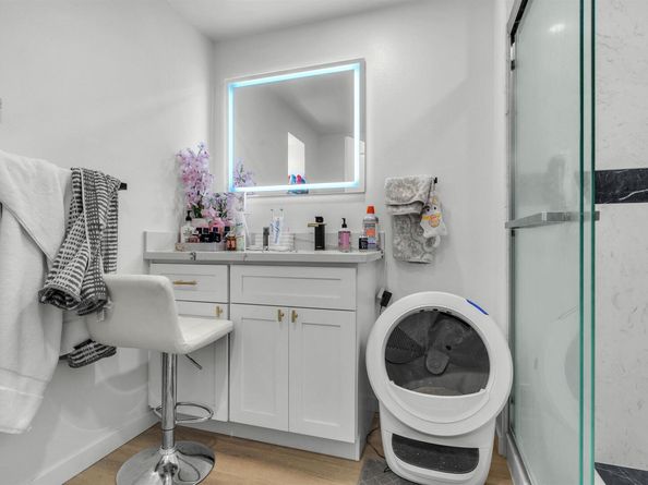 18522 Madison Ave, Castro Valley CA 94546