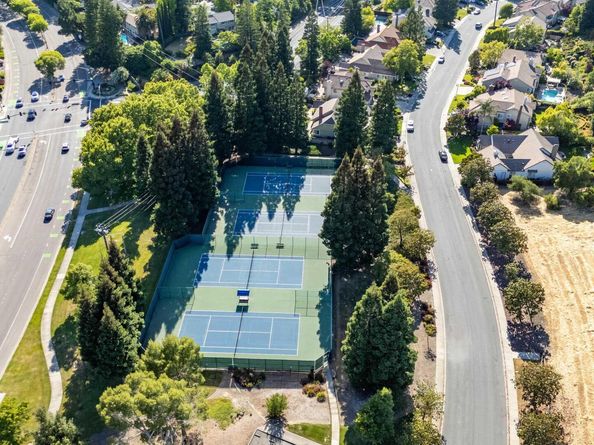5 Stuart Place, Danville CA 94526
