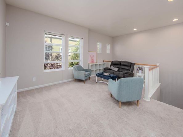 640 Plaza Place, Hayward CA 94541