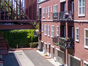 640 Plaza Place, Hayward CA 94541