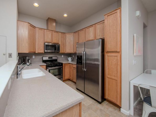 640 Plaza Place, Hayward CA 94541