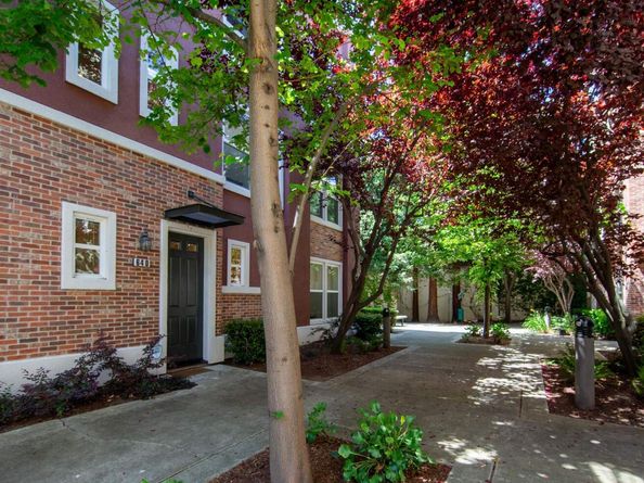 640 Plaza Place, Hayward CA 94541