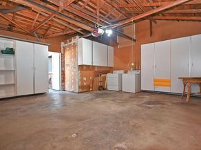 44 Oak Hill Cir, Oakland CA 94605