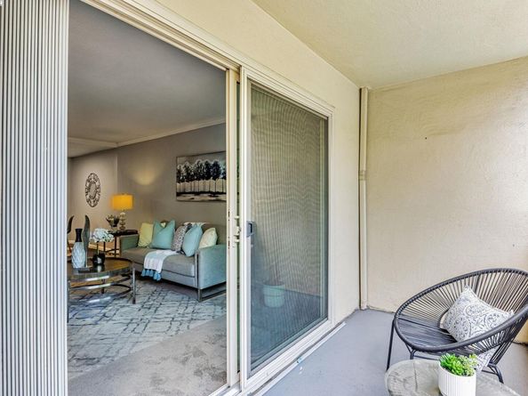 590 El Dorado Ave 208, Oakland CA 94611