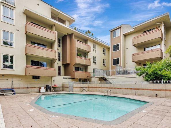 590 El Dorado Ave 208, Oakland CA 94611