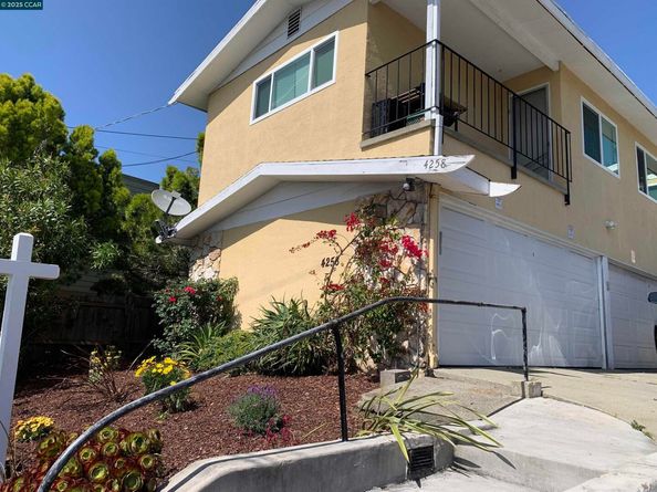 4258 Masterson St, Oakland CA 94619
