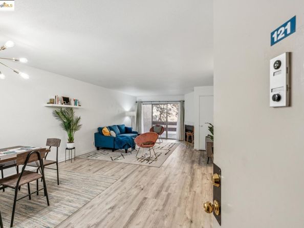 2121 Vale RD 121, San Pablo CA 94806