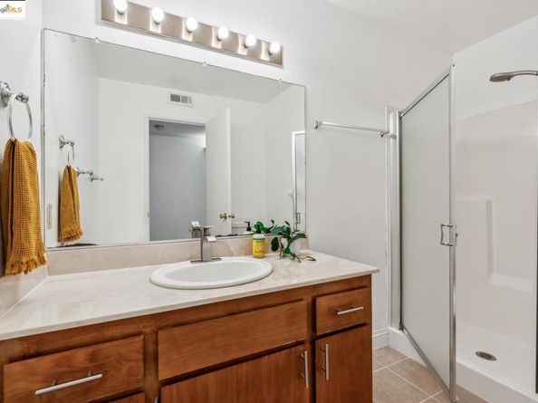 2121 Vale RD 121, San Pablo CA 94806