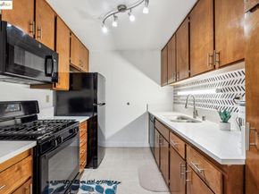 2121 Vale RD 121, San Pablo CA 94806