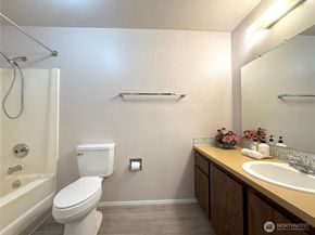 1102 8th Street NE 31, Auburn WA 98002