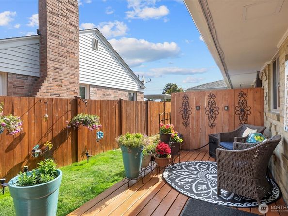 1501 52nd Street SE 1, Everett WA 98203