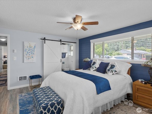 1501 52nd Street SE 1, Everett WA 98203