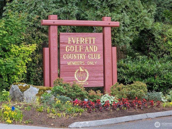 1501 52nd Street SE 1, Everett WA 98203