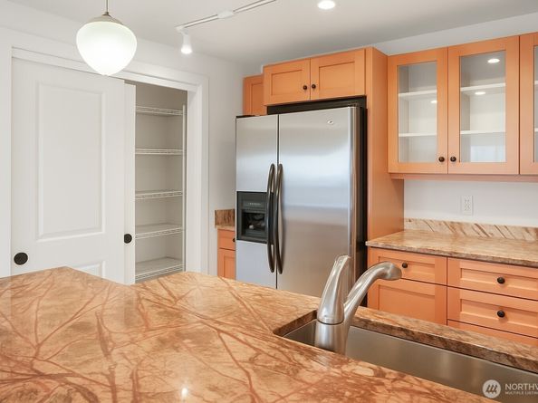 745 Bellevue Avenue E 109, Seattle WA 98102