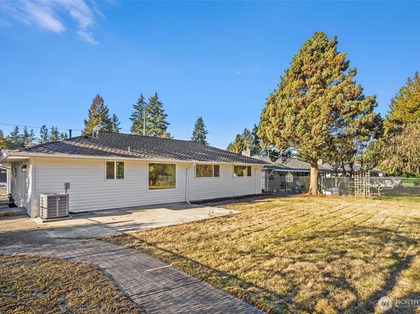 19212 Wallingford Avenue N, Shoreline WA 98133