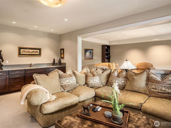 10410 NE 58th Street, Kirkland WA 98033