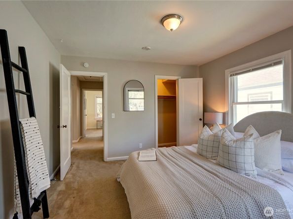 1021 S Bailey Street, Seattle WA 98108
