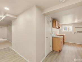 1726 Baker Avenue, Everett WA 98201