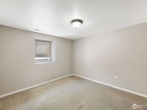 1726 Baker Avenue, Everett WA 98201