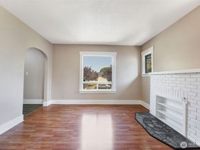 1726 Baker Avenue, Everett WA 98201