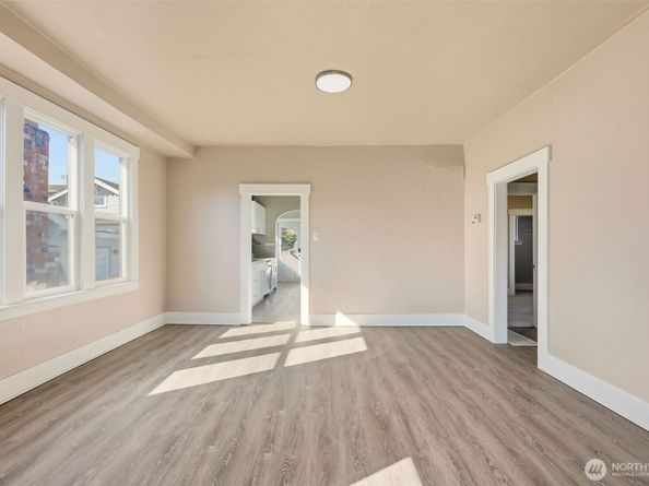 1726 Baker Avenue, Everett WA 98201