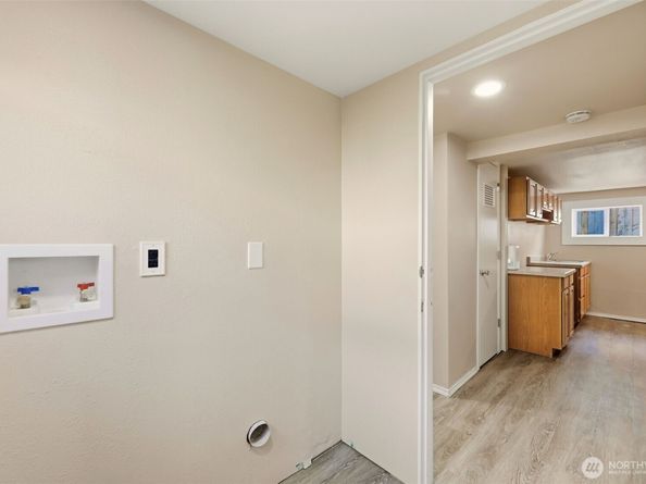 1726 Baker Avenue, Everett WA 98201