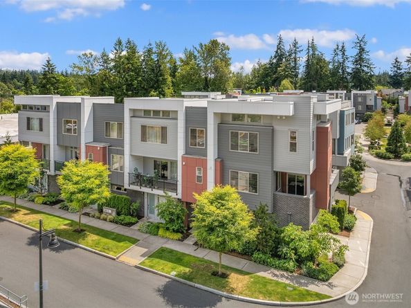 11530 117th Lane NE 2, Kirkland WA 98034