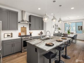 11530 117th Lane NE 2, Kirkland WA 98034