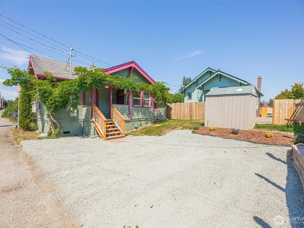 1726 Baker Avenue Unit A, Everett WA 98201