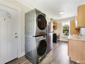 1726 Baker Avenue Unit A, Everett WA 98201