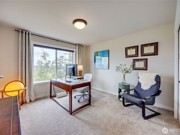 1995 NW Rustling Fir Lane, Silverdale WA 98383