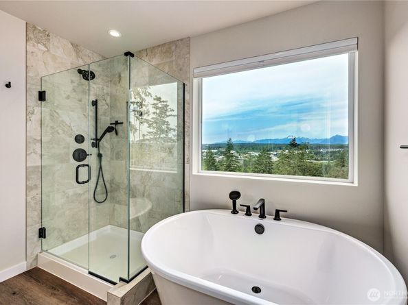 1995 NW Rustling Fir Lane, Silverdale WA 98383